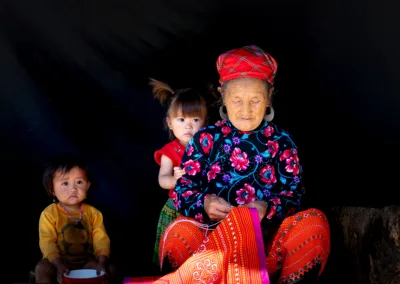 A Culturally Reflexive Comparison of Somatic Experiencing® and Hmong Shamanism in the Treatment of Trauma and Soul Loss